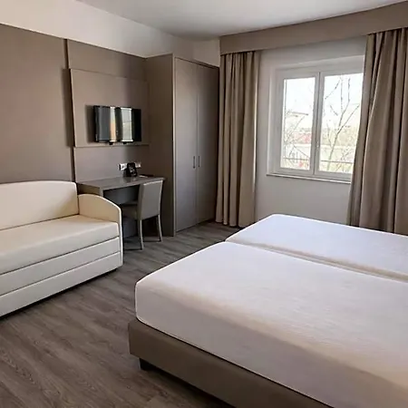 Hotel Lvg Collection - Principe Modena